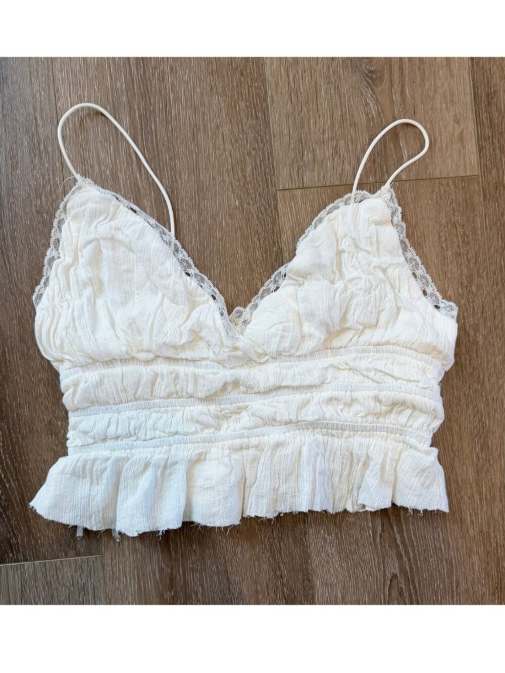 Princess Polly White Lace Trim Cropped Raw Hem Babydoll Top Size US6